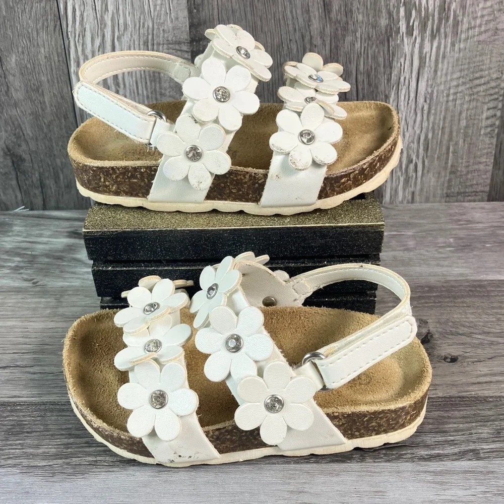 Cat & Jack Giulia Palai Toddler Girls White Sandals Bundle Size 6 Glitter Floral